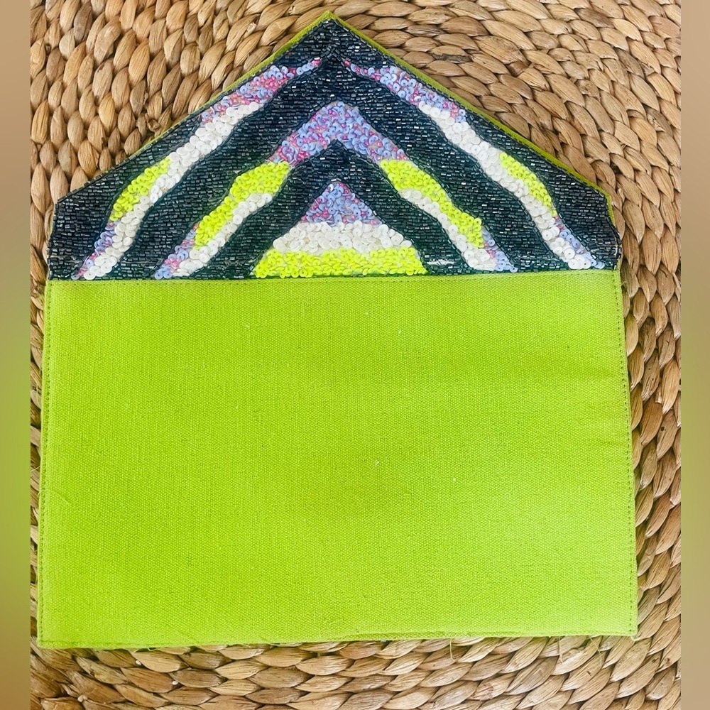 Nila Anthony “ Slime Crime” Sequin Clutch - Picture 8 of 11